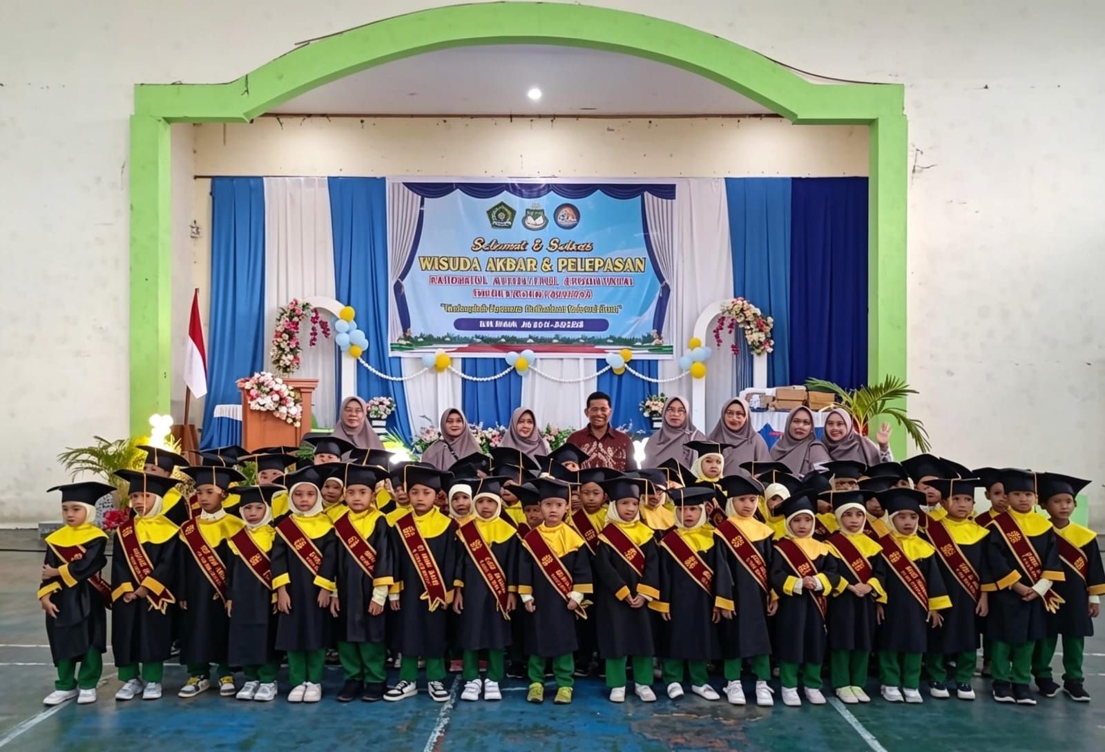 Wisuda Akbar